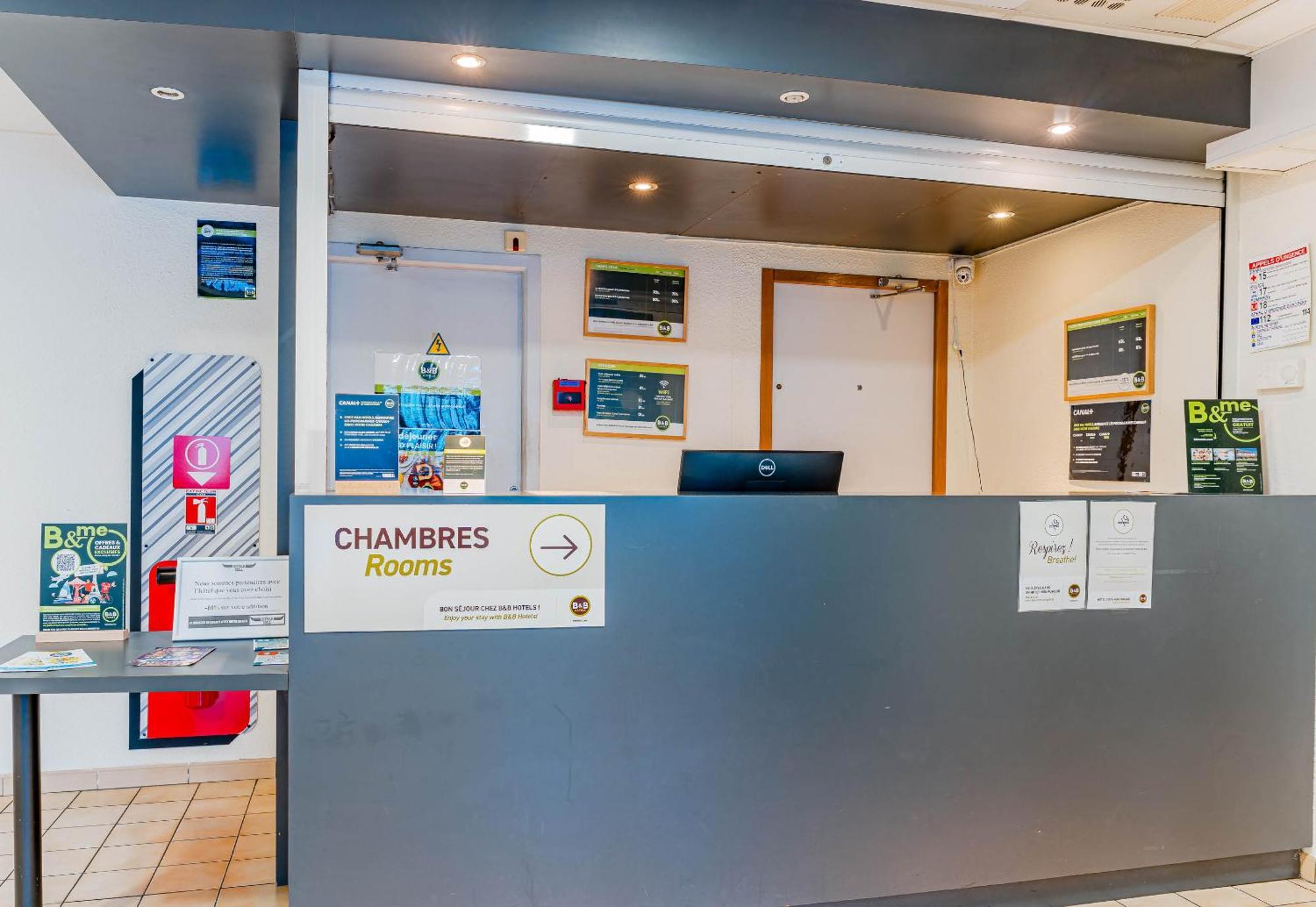B&B Hotel Châtellerault Екстериор снимка