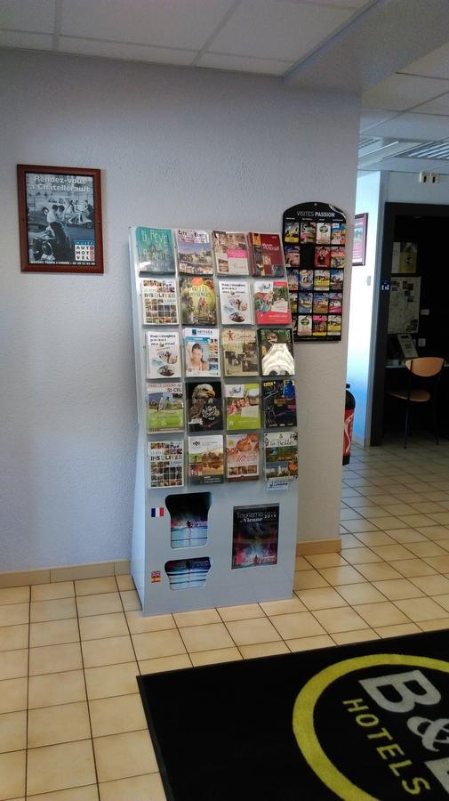 B&B Hotel Châtellerault Екстериор снимка