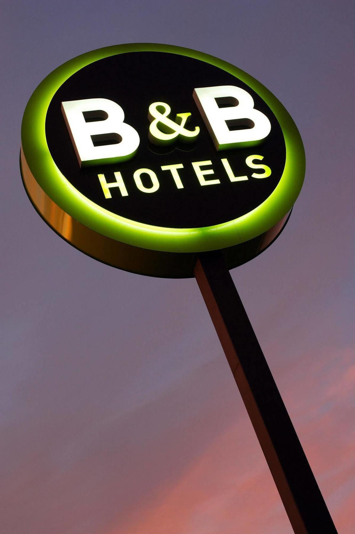 B&B Hotel Châtellerault Екстериор снимка